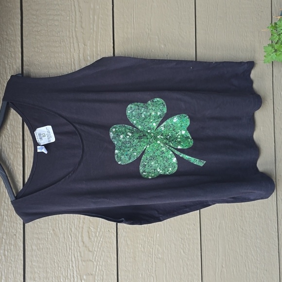 St Patricks Day Lucky Green Clover Shamrock Women Women Flowy Tank 4x - Picture 4 of 7